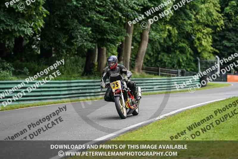 cadwell no limits trackday;cadwell park;cadwell park photographs;cadwell trackday photographs;enduro digital images;event digital images;eventdigitalimages;no limits trackdays;peter wileman photography;racing digital images;trackday digital images;trackday photos